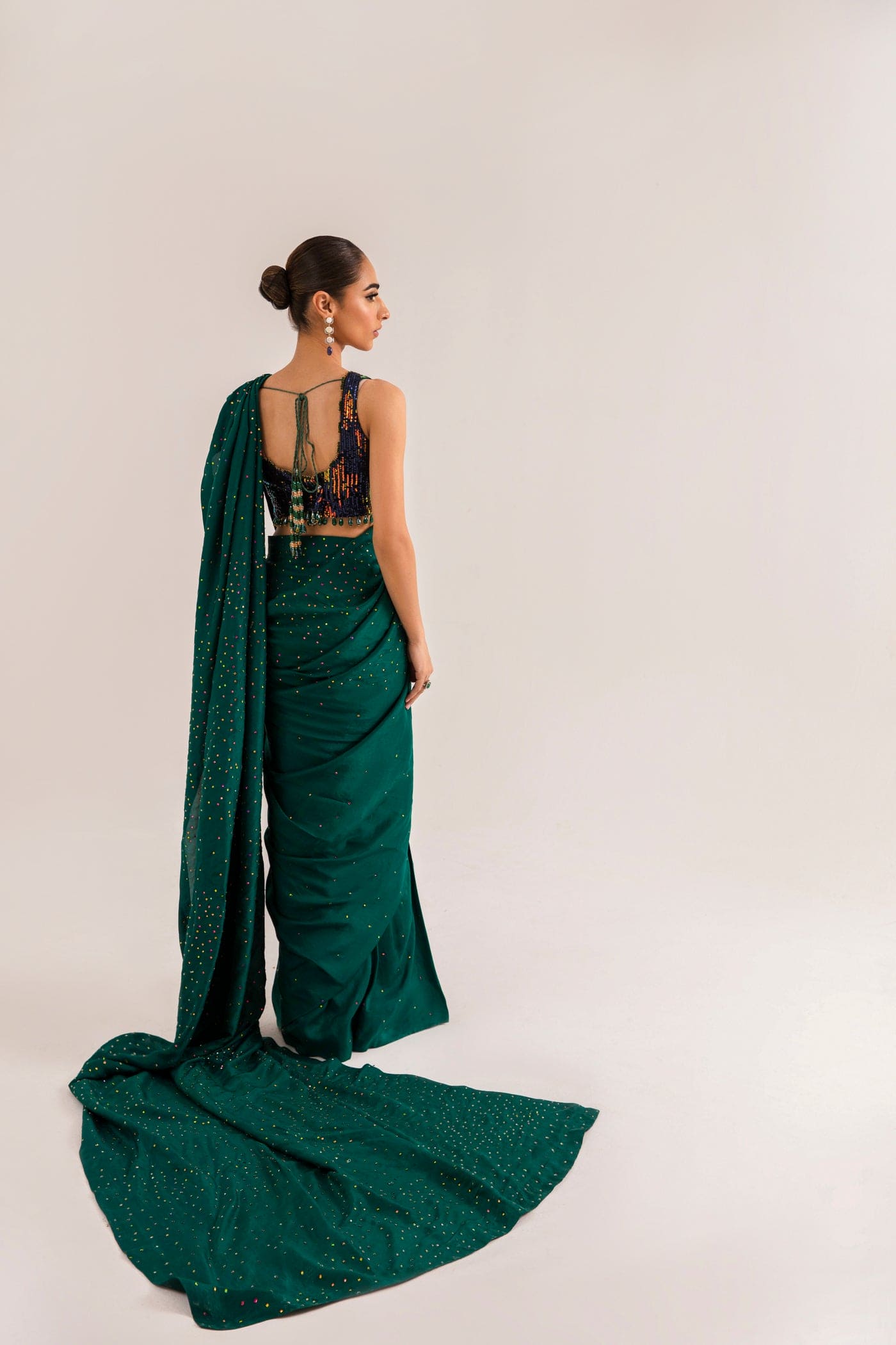 MODERN GREEN Tehxeeb London