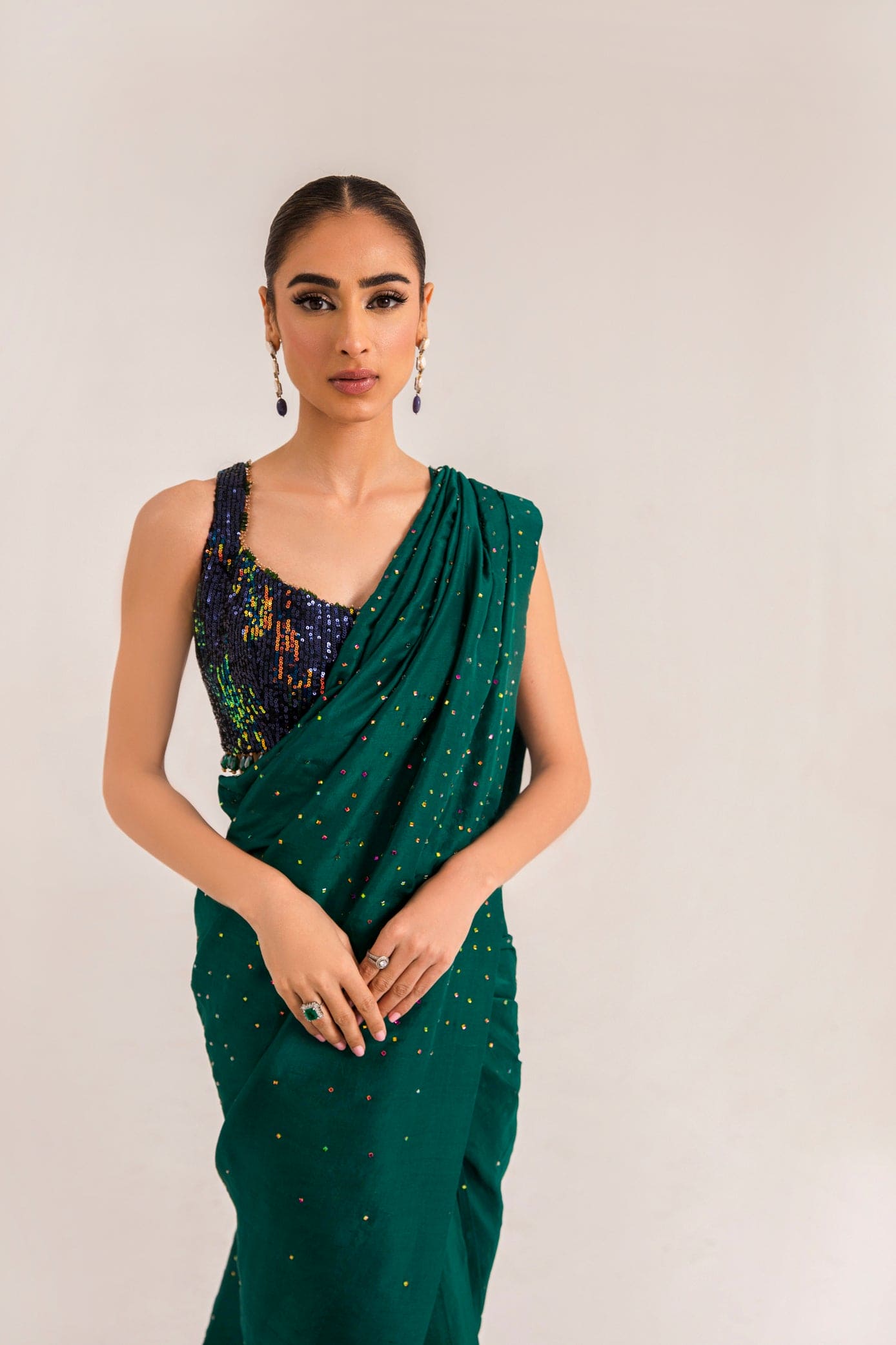 MODERN GREEN Tehxeeb London