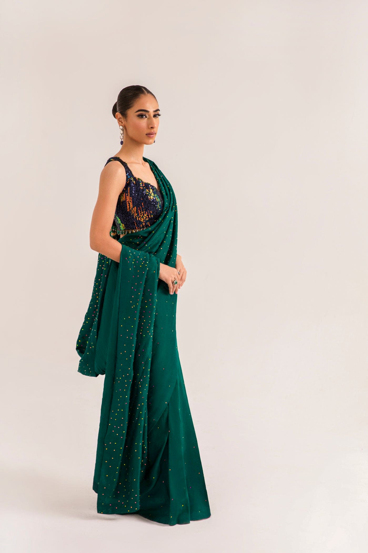 MODERN GREEN Tehxeeb London