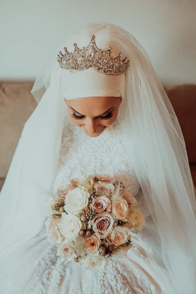 Best budget-friendly wedding dresses in Birmingham Tehxeeb London
